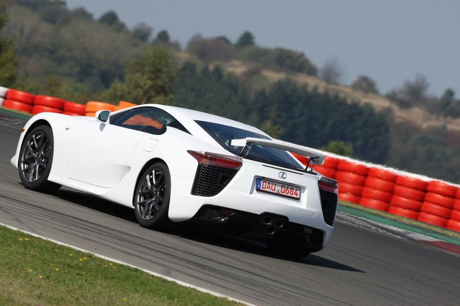  Lexus LF-A 2010 года  (фото 173 из 213)